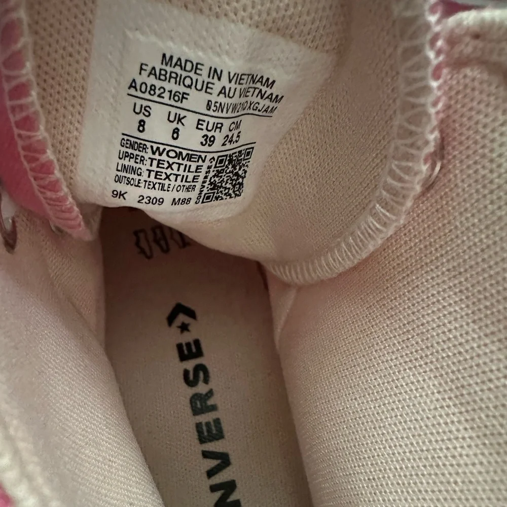 Platform Converse Pink High Top Chuck Taylor - Great Condition - Picture 5 of 7